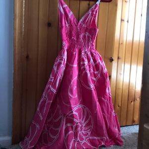 Deep pink dress with Shell print